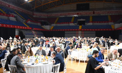 İzmir’de Manisalılar iftar buluşmasında birlik mesajı