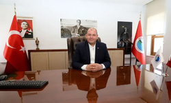 Menderes Belediyesi’nden çocuklara coşkulu bayram etkinliği