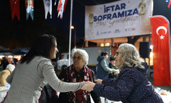Efes Selçuk’ta Ramazan’da dayanışma iftarı kuruldu