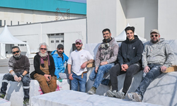 İzmir’de mermer sanata dönüşüyor: Marble İzmir Heykel Çalıştayı başladı