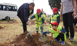 Seferihisar’da minik eller doğaya umut oldu