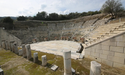 Metropolis’te tarih gün yüzüne çıkıyor: 13 bin eser bulundu