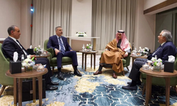 Türkiye, Pakistan, Mısır ve Suudi Arabistan dışişleri bakanları İslamabad’da toplanıyor