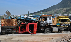 Manisa’daki sahipsiz hurda araçlar Aliağa’daki MKE’ye gönderildi