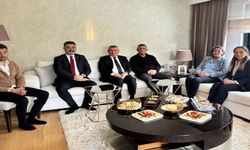 Özgür Özel’den Başkan Günay’a taziye ziyareti