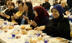 Foça’da Ramazan sofraları Bağarası Mahallesi’nde kuruldu