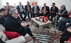 Menemen’de Başkan Pehlivan’dan şehit ailelerine ziyaret: Başımızın tacısınız