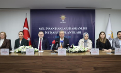 AK Parti İzmir’de İnsan Hakları Toplantısı düzenledi: Yalçın’dan Bornova Belediyesi'ne eleştiri