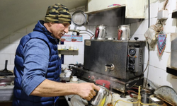 30 yıldır tek koluyla azmin gücünü ortaya koydu