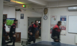 Maçı bırakıp göreve koştular: İtfaiyeden örnek davranış