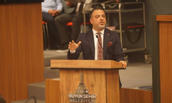 Kocabaş’tan Tugay’a sert eleştiri: İnsan hayatında yoklar, şovda varlar