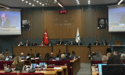 Tugay-Yıldız tartışması meclisi gerdi: İstifa restleri gündemde