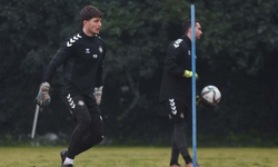 Altay, kaleyi Poyraz'a emanet etti