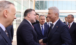 Bakan Bolat İzmir’de: Adnan Menderes’te karşılandı