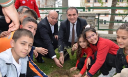 Bayındır’da eğitimde dayanışma ve destek seferberliği