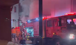 Karabağlar'da bulunan fırın deposunda yangın çıktı