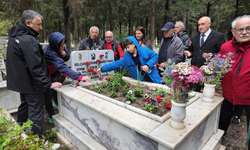Foça'nın efsane Başkanı ölüm yıldönümünde törenle anıldı