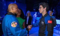 Türk astronot Atasever’den Artemis II mesajı: “Ay’a, Mars için gidiyoruz”