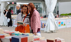 İzmir Kitap Fuarı’nda İzmir’in hafızası kitaplarla anlatılıyor