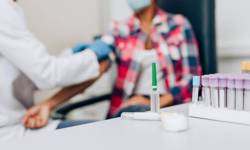 İmmünoterapi kanserle savaşta umut veriyor