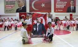 Bayraklı’da 23 Nisan coşkusu günlere yayıldı