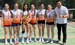 İzmir Ekonomi, denizde ve filede şampiyon