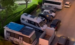 Konak'ta park yerlerini işgal eden karavanlar isyan ettirdi