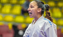 İzmir’den büyük başarı: Genç karateci Ela Naz Dıvarcı Türkiye şampiyonu oldu