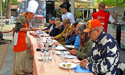 Alaçatı’da Gastronomi Şöleni: En güzel ot yemeği belli oldu