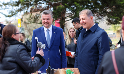 Buca’da kadın emeği pazarı yoğun ilgi gördü