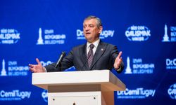 CHP Lideri’nden İzmir’e tam not: Cemil Tugay iki yıldır destan yazıyor