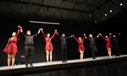 Bornova’da dans rüzgarı esti: 12'nci Elada Dans Festivali büyüledi