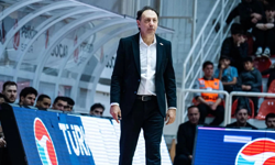 Petkimspor evinde dağıldı