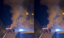 İzmir-Çeşme Otoyolu’nda seyir halinde bir araç yandı
