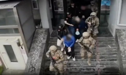 İzmir dahil 22 ilde silahlı yağma ve kara para baskını: 23 tutuklama