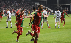 Karşıyaka’da Ömer Faruk Sezgin gelişmesi: Önceliği yeşil-kırmızılılar