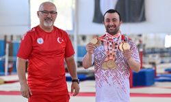 Milli sporcu Alper Öztürk'ten dünya rekoru gibi başarı: 7 altın madalya kazandı