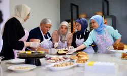 Buca'da kadınlar mutfakta geleceğini şekillendiriyor