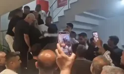 CHP İzmir İl Başkanlığı’nda arbede sonrası darp raporu: İki isim şikayetçi olacak
