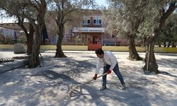 Menderes’te okul önü düzenlemesi: Kilit parke yol ve otopark yapıldı