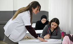 Bornova Belediyesi'nin eğitim desteği derece getirdi