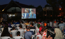 Bornova'da yaz akşamları Açık Hava Sinemasıyla şenleniyor
