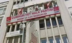 CHP İzmir’de ilk toplu istifa Bornova’dan: İlçe yönetimi görevi bıraktı