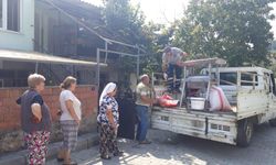 Efes Selçuk'ta salça mesaisi başlıyor: Salça sıkım makinesi mahalle mahalle hizmet verecek