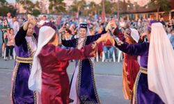 Karantina'da renkli buluşma: Gece Kermesi, Gün Batımı Konseri ile taçlandı