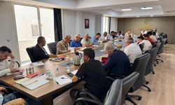 CHP İzmir’de kritik değişim: 2 ilçe yönetimi görevden alındı, 4 yeni başkan atandı