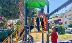 Menderes’te sahil parkları yenileniyor: Üç parkta oyun grupları değiştirildi