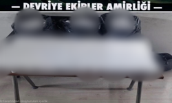 İzmir’de soluk soluğa kovalamaca: Otomobilde 118 bin 320 sentetik hap ele geçirildi