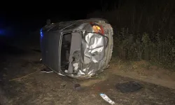 Ödemiş’te otomobil devrildi: 3 yaralı