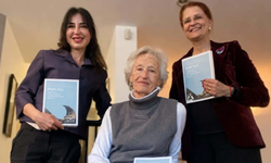 İzmirli akademisyenlerden 90 yıllık tasarım yolculuğuna ışık tutan kitap